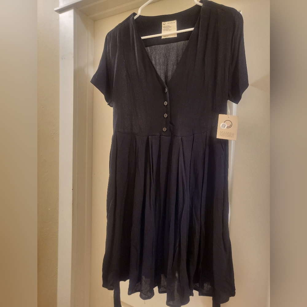 Bundle - 2 Tops & 1 dress